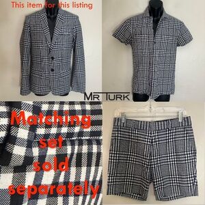 Mr Turk Plaid Stretch Blazer 36R Gently worn 2 button Center vent Fully lined